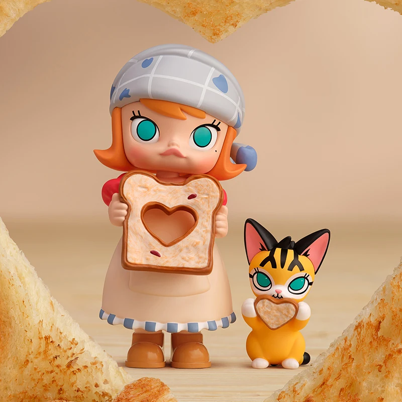 Фигурка POP MART MOLLY Carb-Lover